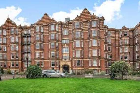 4 bedroom Flat for s...
